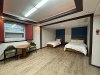 Benikea Daelim Hotel Hotels near Skyroad