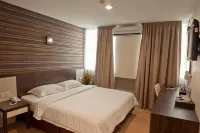 De Spring Hotel - 2 Sao