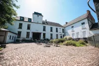 Le Domaine du château Blanc à 10 Minutes de Paira Daiza Hotels in Soignies