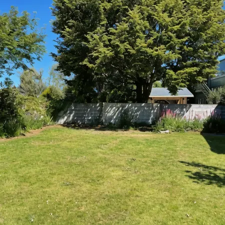 Te Anau Lakefront Backpackers