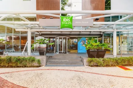 Ibis Styles Belem Nazare Отели в г. Белен