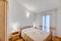 The Fantastic Residenza Badus 2 Bedroom Sleeps 6 (+ Child) - バルコニー