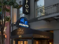 Hotel Griffon – No Resort Fee 바트 - 엠바카데로역 주변 호텔