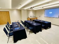 Holiday Inn Express Guadalajara Vallarta Poniente Отели в г. Сапопан