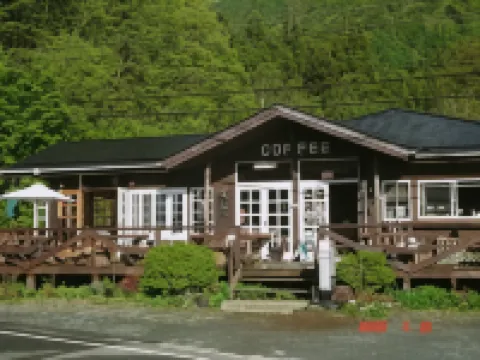 Sun Lake โรงแรมใกล้ทะเลสาบโมโตซุ