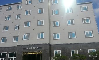 Hansol Hotel