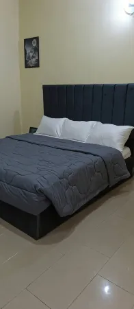 Chic 2-bedroom apartment with AC, WiFi in amazing Abuja
