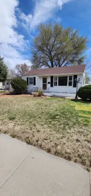 Charming 2-bedroom house in superb Scottsbluff with WiFi, AC