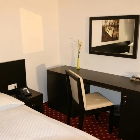 Aariana Hotel