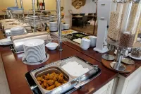 Wellness Hotel Laroba - breakfast