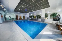 Hotel Nacional Inn Curitiba Santa Felicidade - Pools