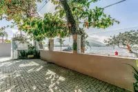 Apartments and Studios Facing Lagoa da Conceição Sdr