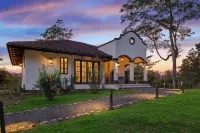 El Lugar Costa Rica Resort Hotels in 