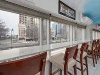 Comfort Inn Downtown Nashville - Music City Center Hotels near Athena Statue