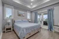Modern Oceanview Vacation Home - Homestays