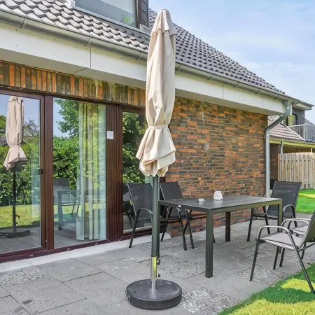 Modern KüstenHygge 1 with garden & parking space Отели в г. Вестердайхштрих