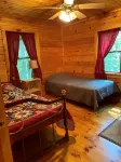 Beautiful Log Cabin - Psu Events - State Parks - Sleeps 6 to 8