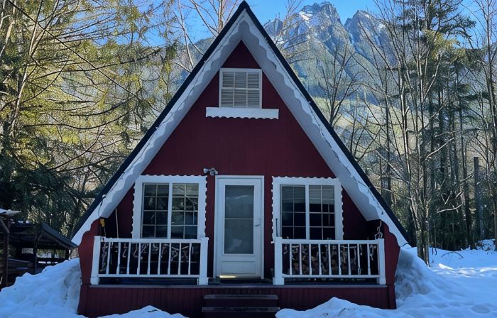 Enchanting A Frame Cabin in Baring - Perfect for a cozy getaway