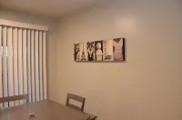 2-bedroom apartment in charming Daleville with WiFi, AC. Enjoy your stay - 무료 와이파이