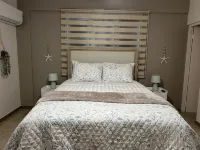 Coqui Town, A Tropical Oasis. 2BR, Solar panels & Pool in Arecibo