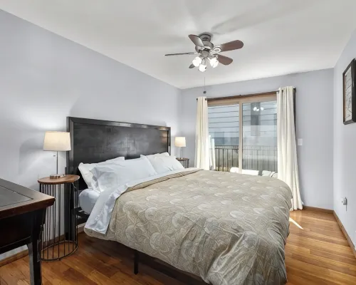 Downtown family friendly cozy condo- Walk to restaurants فنادق في وايتفيش