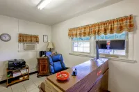 Cadiz Motel by OYO on route 250 - Motels