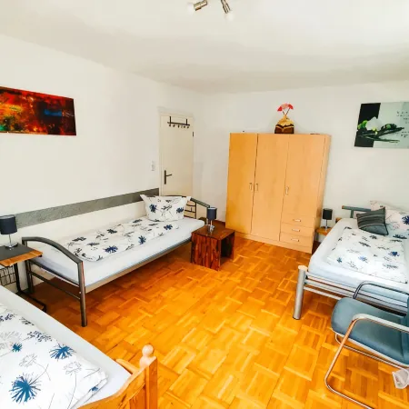 Sundeck – upper floor apartment for up to 6 people