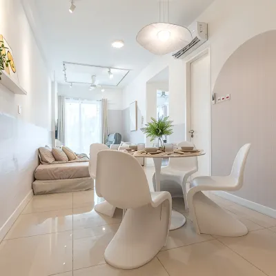 SURIA NORTH KIARA BY FEEL HOME Hotels near Bukit Sri Bintang Peak 1