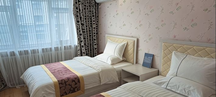 Renhe Hotel Ξενοδοχεία στην πόλη Χέιχε