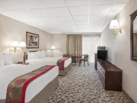 Ramada Plaza by Wyndham Portland Hotels near Arts District