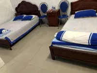 Hong Thanh Hotel - Homestays