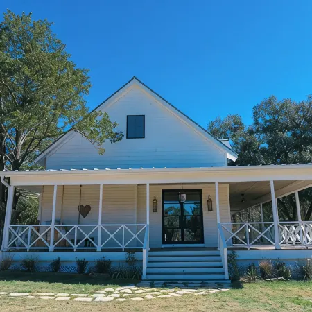 Roundtop Fall Show: OCT 15–Nov 1, 2026 Best Location 5 Miles to Downtown RT!