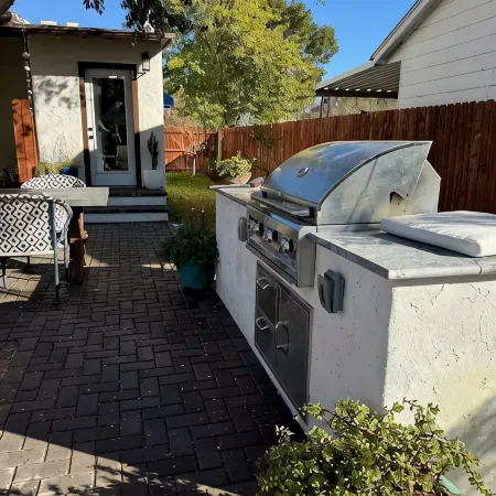 Cozy historic home centrally located. Pet friendly! Beautiful outdoor fireplace.