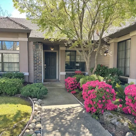Charming 3-bedroom bungalow with WiFi and AC in delightful Folsom