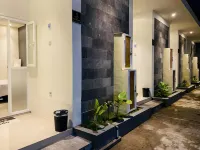 Robiu Bed & Breakfast - parking