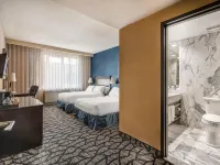 Empire Suites Hotels near Quebecor