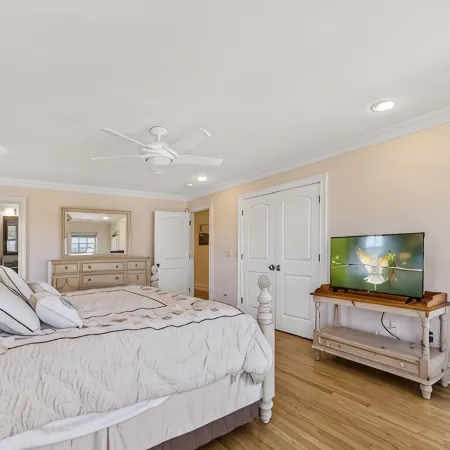 Fabulous Large Beach Home 1-block from beach & boardwalk