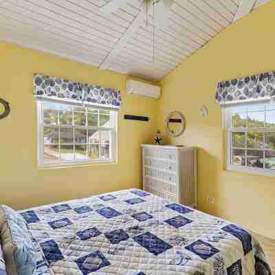 Cove House Ocean Front. It's close to everything Eleuthera has to offer Rooms