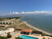 C-Vue Villa (Pool  AC  Gated  Sea Front )