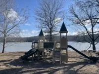 Lakeside Retreat w/seasonal water views & boat ramp, beach, & park within 1 mile