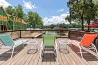 Beautiful 4/3 waterfront home with 2 master suites -  Habitaciones en casas particulares