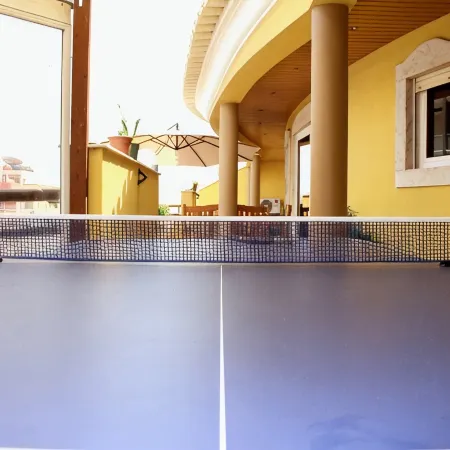 Spacious Penthouse w/ Barbecue, wifi, 2 terraces & Views