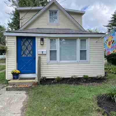 Walking Distance to Everything! Pet Friendly with Fully Fenced Yard! Track/SPAC Hotel Exterior
