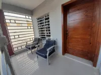 4 bedroom house with private pool - 2-Star