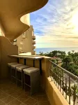 Relax in 2-bed/2-bath Condo; Luxurious Patio Overlooking Plush Resort and Ocean - Træningscentre