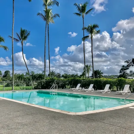Loko Kai Nani - Stunning Lagoon Views, Pool, A/C