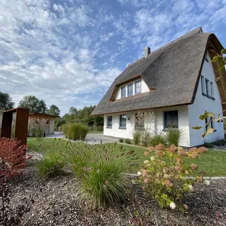 Holiday Home - Enjoy Rügen`s coast in the new maritime country house!