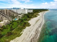 Key Biscayne Luxury Retreat - Fully Remoleded 3 Bedroom 2,000 SF Residence Hotels in Key Biscayne