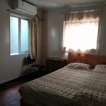 Haowang Hotel (Zhaoxian Town)