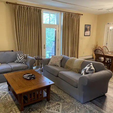Castle Hill Resort Condo (with on-site Aveda Spa)